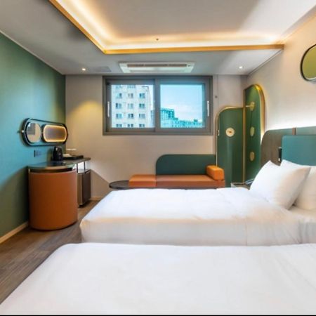 แอมเบอร์ โฮเต็ล เซ็นทรัล Hotel เมืองเชจู ภายนอก รูปภาพ
