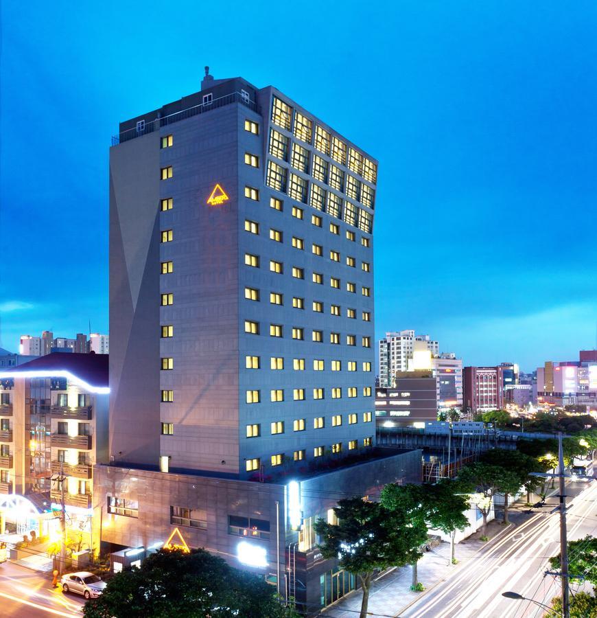 แอมเบอร์ โฮเต็ล เซ็นทรัล Hotel เมืองเชจู ภายนอก รูปภาพ